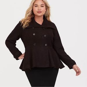 TORRID WOOL FIT AND FLARE COAT SIZE 2 / 2X NWT Black/Burgandy